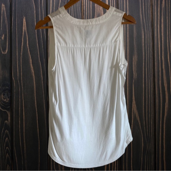 MIXED MEDIA SLEEVELESS EYELET TANK TOP BLOUSE - Picture 6 of 11